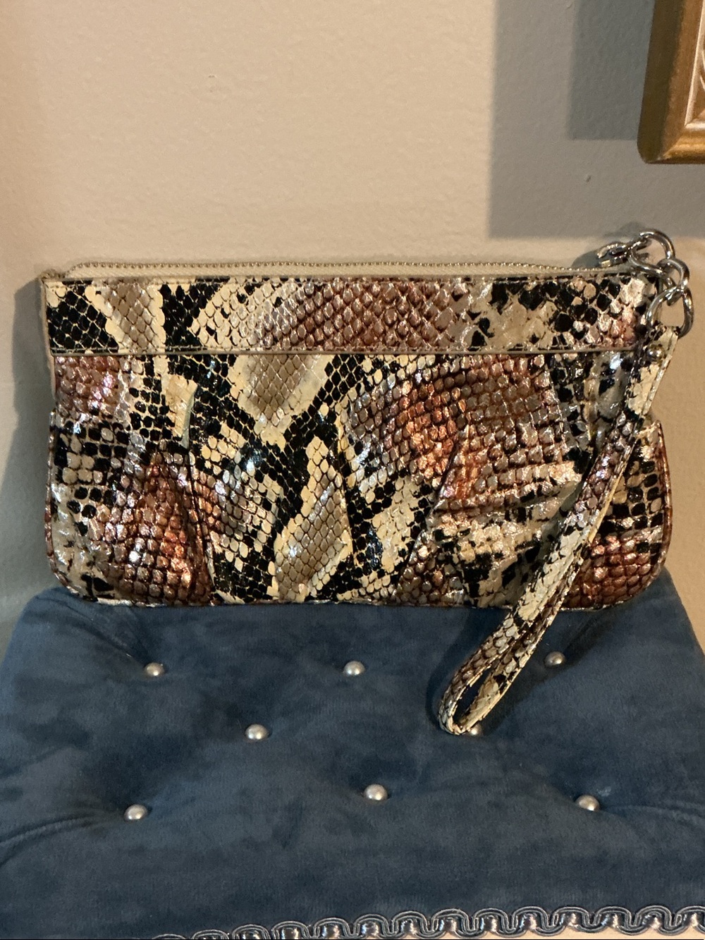 Express Metallic Snakeskin Wristlet Clutch Brown Black Gold Zip Pouch